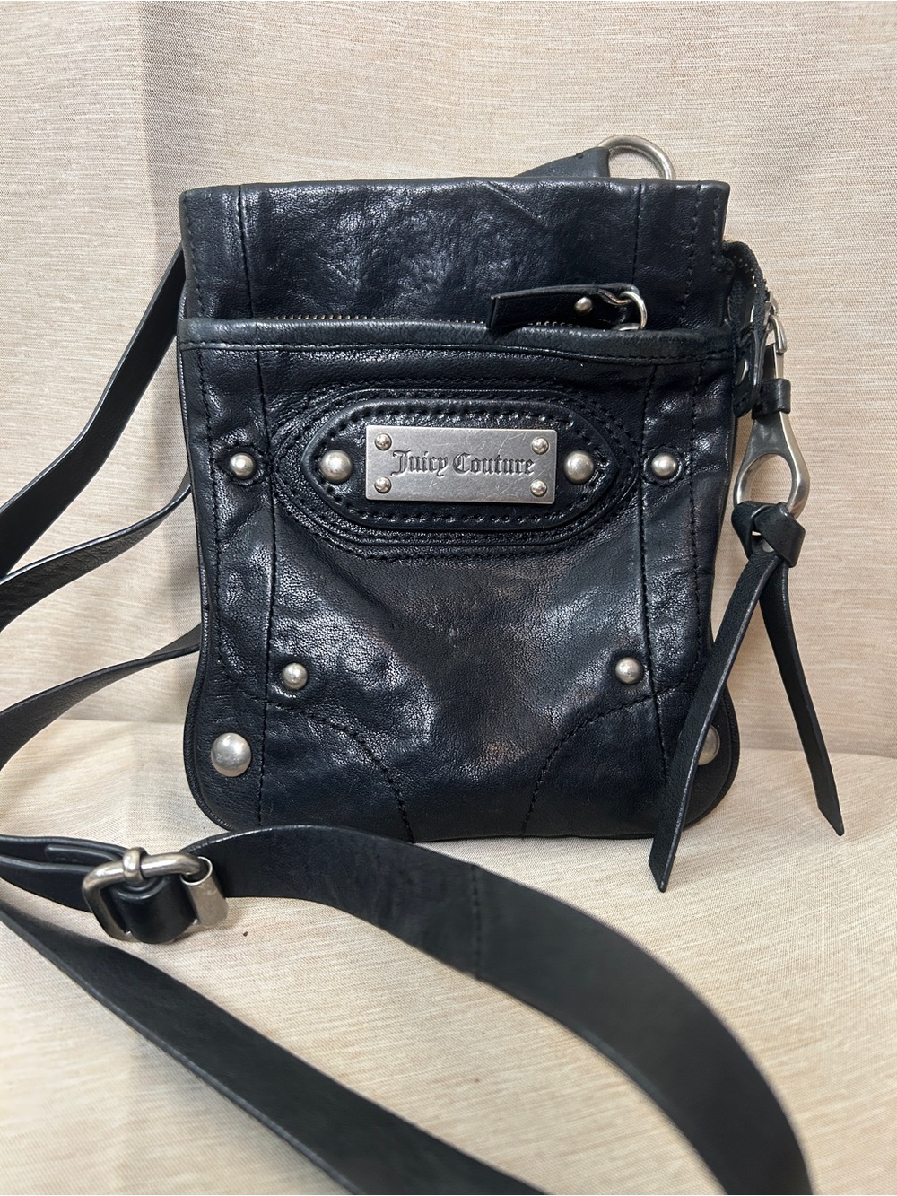Juicy Couture Black Leather Crossbody Bag Vintage Leather.